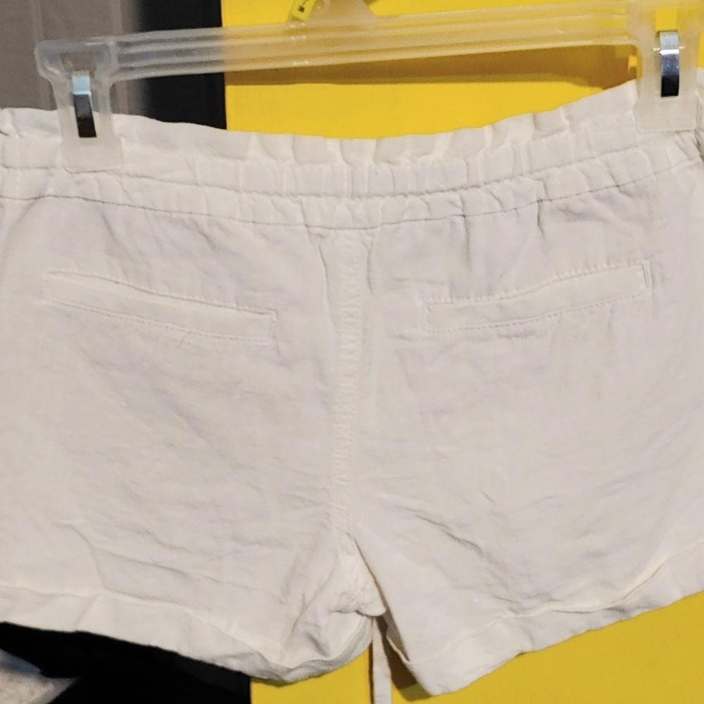 Linen Shorts - Picture 2 of 4